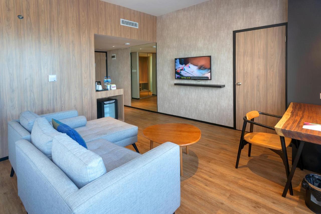 The Zuri Dumai Hotel Екстериор снимка