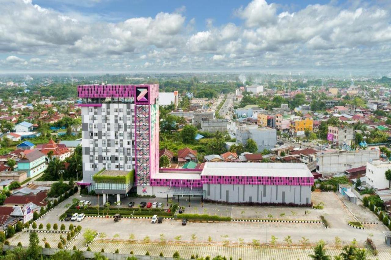 The Zuri Dumai Hotel Екстериор снимка