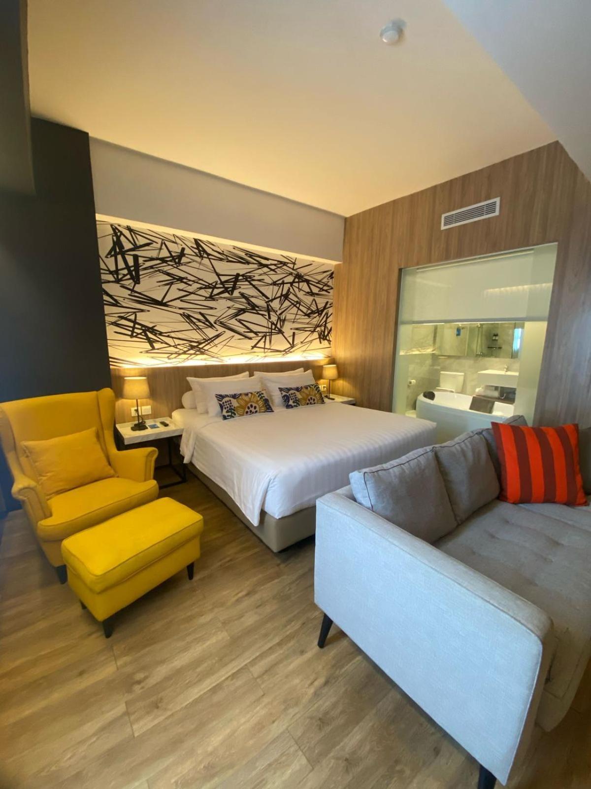 The Zuri Dumai Hotel Екстериор снимка